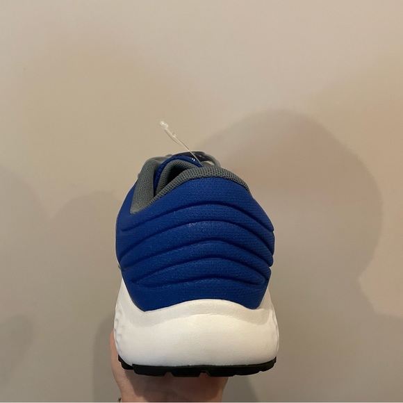 New Balance Men's running shoe - Picture 4 of 7